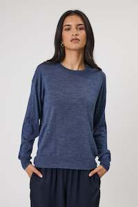 Knitwear: Marlow Alto Merino V-Neck -Space