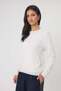 Knitwear: Marlow Alto Merino V-Neck - Ecru