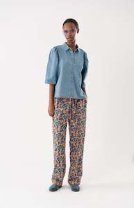Lollys Laundry: Lollys Laundry Bono Shirt - Light Blue Chambray