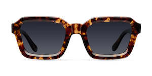 Accessories: Nayah Sunglasses - Tigris Carbon