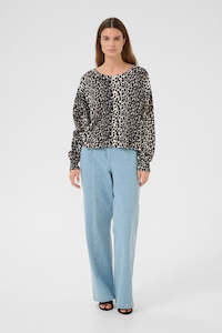 Knitwear: Uriela Cardigan - Leopard