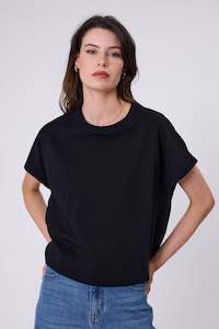 Tops: Barrel Tee - Black