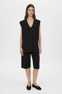 Knitwear: Donatello Knit Vest - Black
