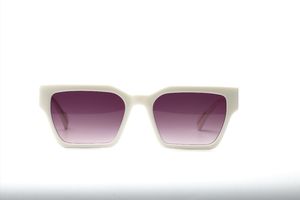 Accessories: Carnage Ivory - Purple Lens