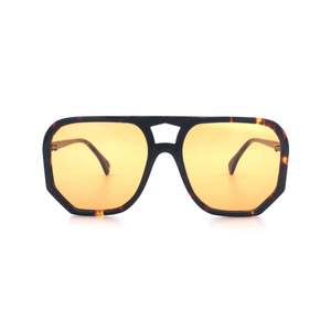 Accessories: Wager Brown Tortoiseshell with Orange Lens
