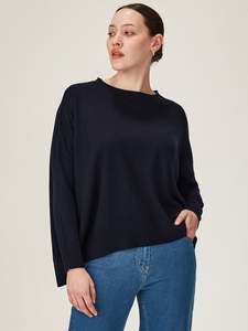 Knitwear: Gemma Merino Weekender - Black