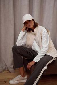 Accessories: Wool Cap - Ivory
