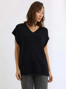 Knitwear: Mia Fratino Xavier Vest -  Black