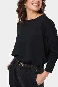 Tops: Mila Roundneck Pullover - Black